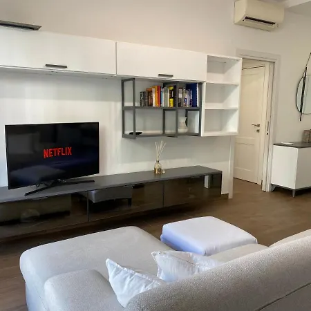 Apartment Stazione - Netflix & Design *